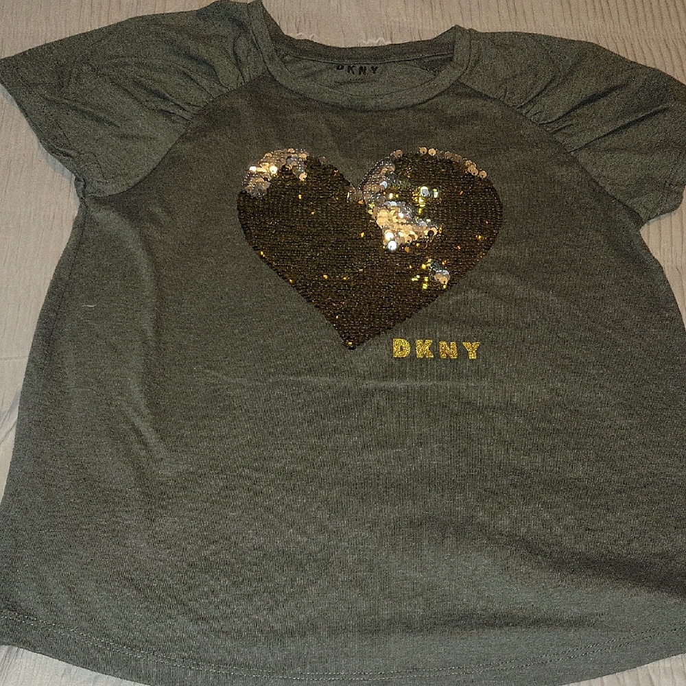 DKNY Kids Olive Sequin Heart Tee